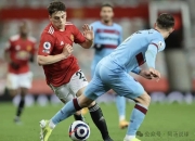 伯恩茅斯队员表现出色，教练赛后赞叹不已