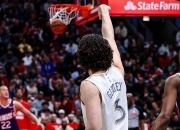 关于公牛陷入低谷，刷新队史纪录连败，西亚卡姆球队命运悬念！的信息