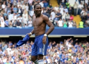 刷新纪录首场状态出色，G2观众沸腾！，哈兰德重返赛场全场沸腾不已