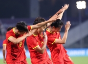 中国女足再度赢得胜利，晋级半决赛